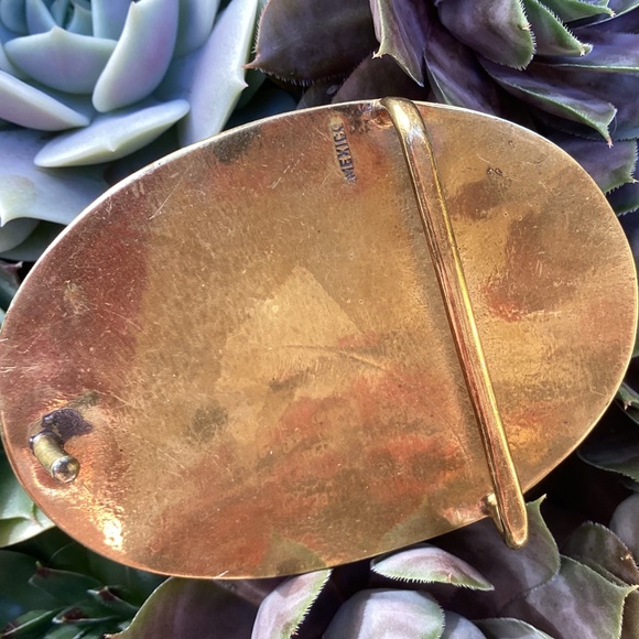 Spectacular Vintage Abalone Inlay Flower Design Belt Buckle